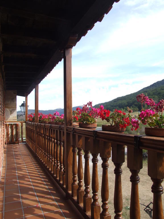 Casa Rural La Toba I Y II Bezana Δωμάτιο φωτογραφία