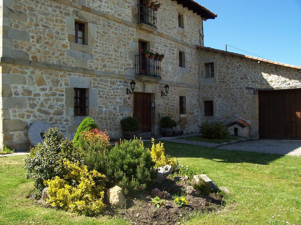 Casa Rural La Toba I Y II Bezana Εξωτερικό φωτογραφία