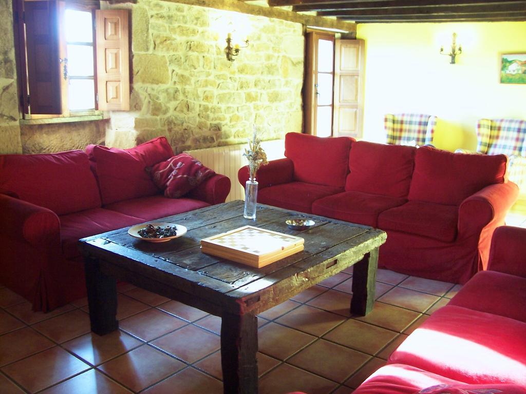 Casa Rural La Toba I Y II Bezana Δωμάτιο φωτογραφία